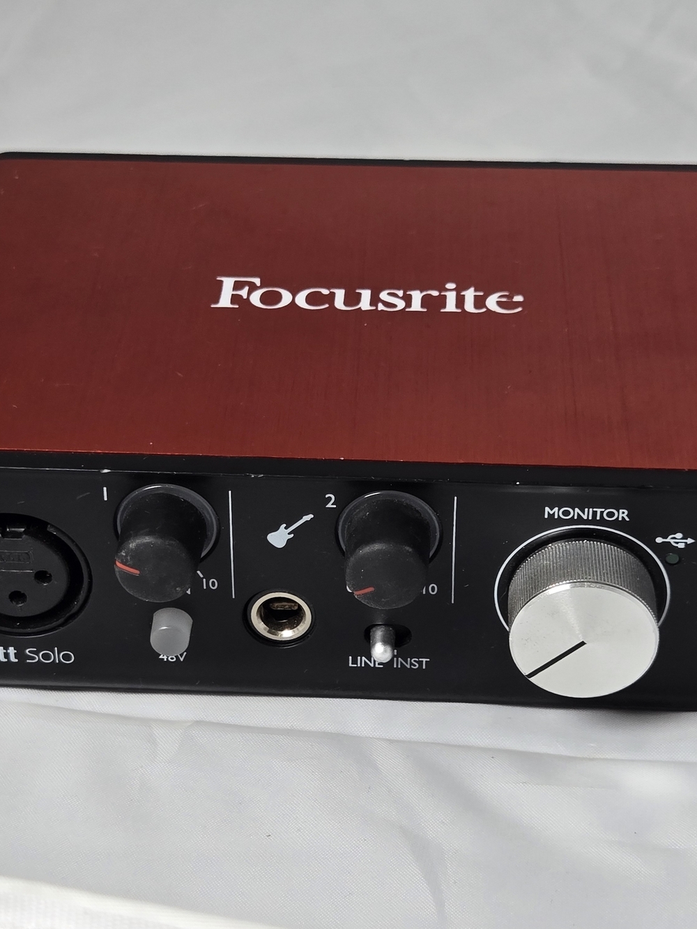 Scarlett Solo USB Audio Interface - Red